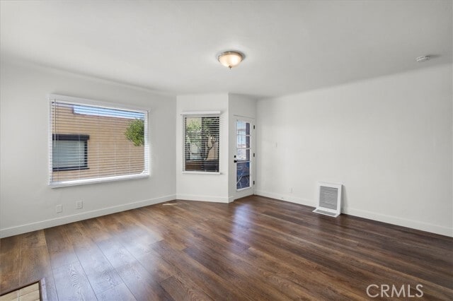 Building Photo - 309 24th St