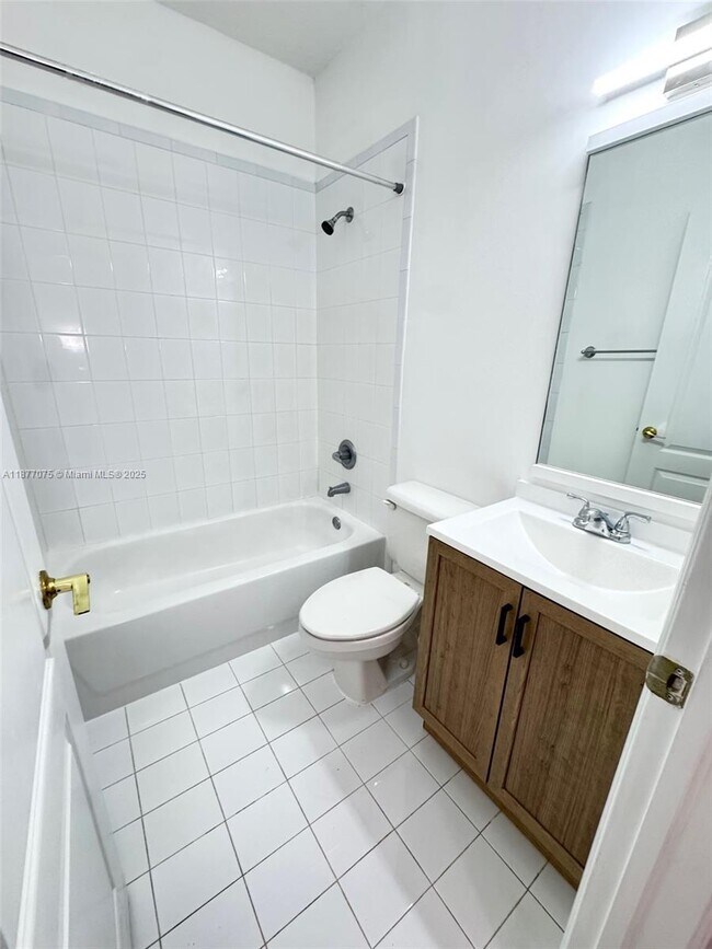 Building Photo - 10170 SW 88th St