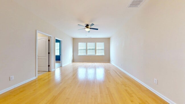 Building Photo - 8421 Cotton Press Rd