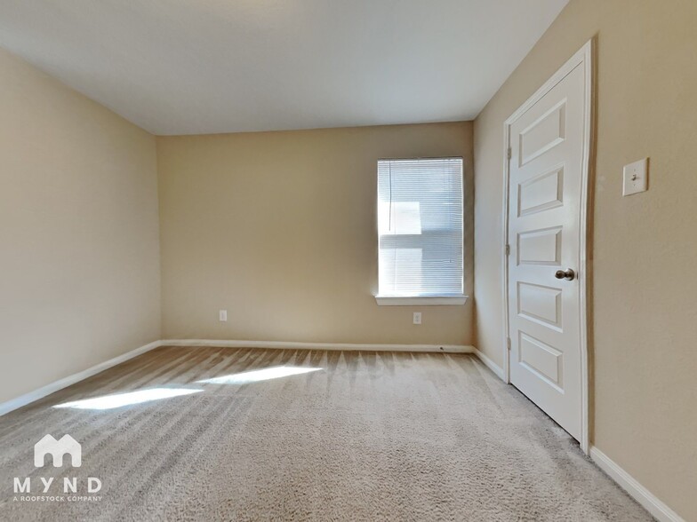 Building Photo - 4918 Woodbury Mill Dr