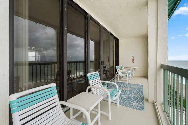 Building Photo - 9900 S Ocean Dr