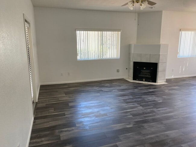 Building Photo - 2br with wood flooring on first floor in g...