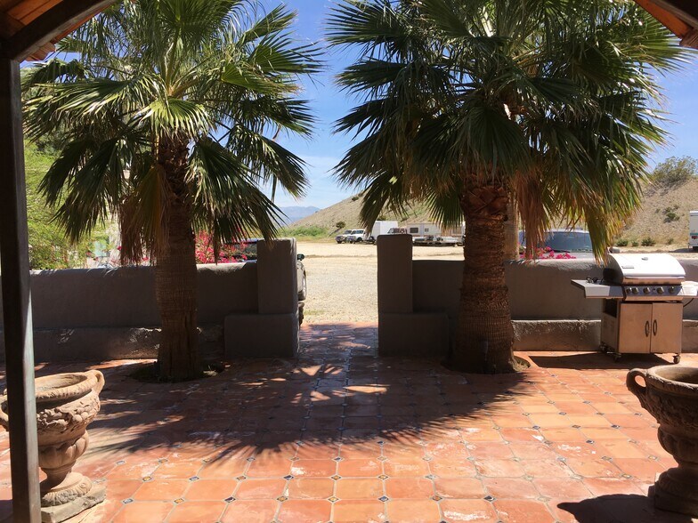 Building Photo - 19900 Bennett Rd