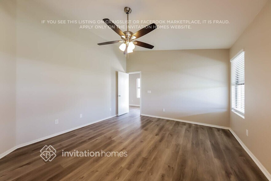 Building Photo - 20463 N 37th Ave