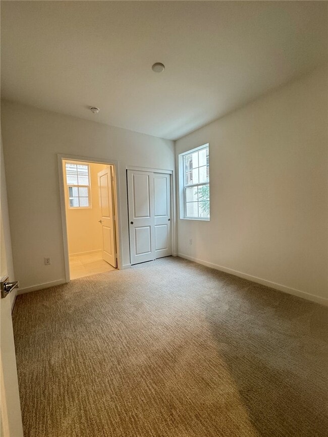 Building Photo - 12772 Lomond Wy