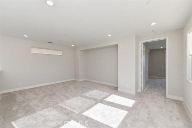 Building Photo - 132 Chorus