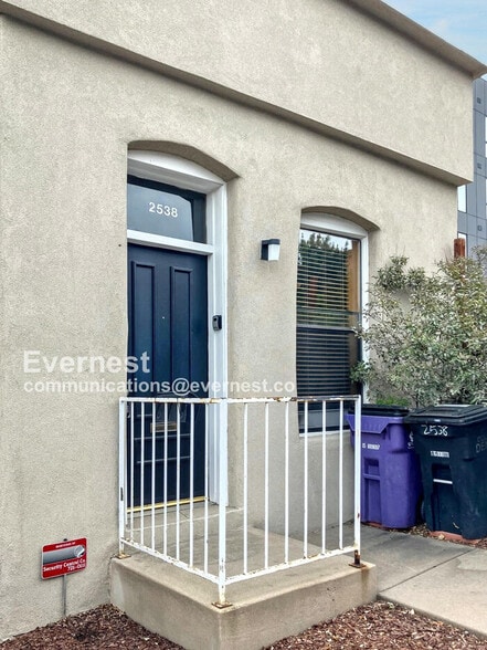 Building Photo - 2538 Kensing Ct