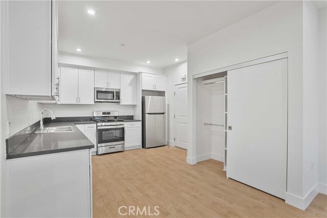 Building Photo - 8750 Sepulveda Blvd