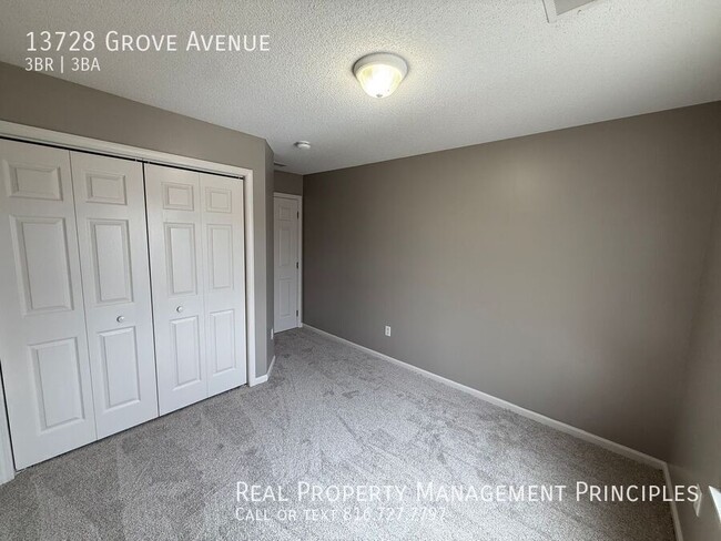 Building Photo - 13728 Grove Ave