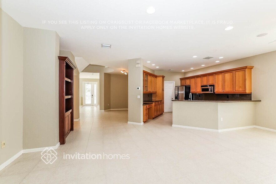 Building Photo - 2023 Reston Cir