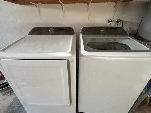 Building Photo - 2504 Levante St