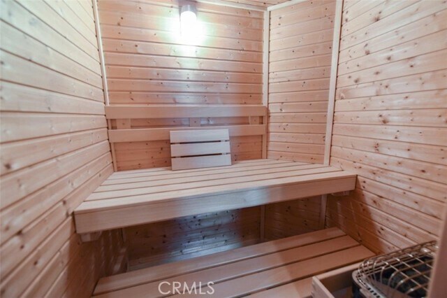 Building Photo - 11 Skyridge Cir