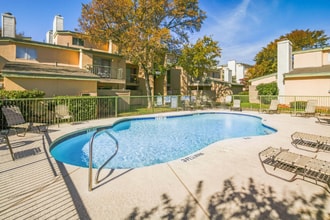 Building Photo - 3740 Little Rd