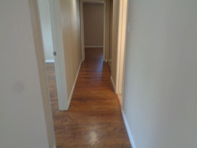 Building Photo - 1518 Upland Dr