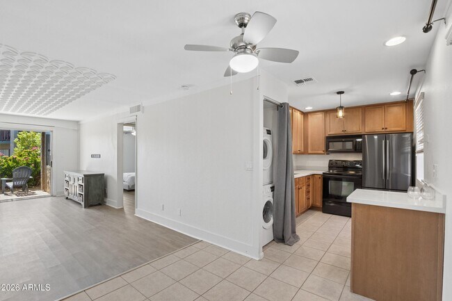 Building Photo - 4354 N 82nd St