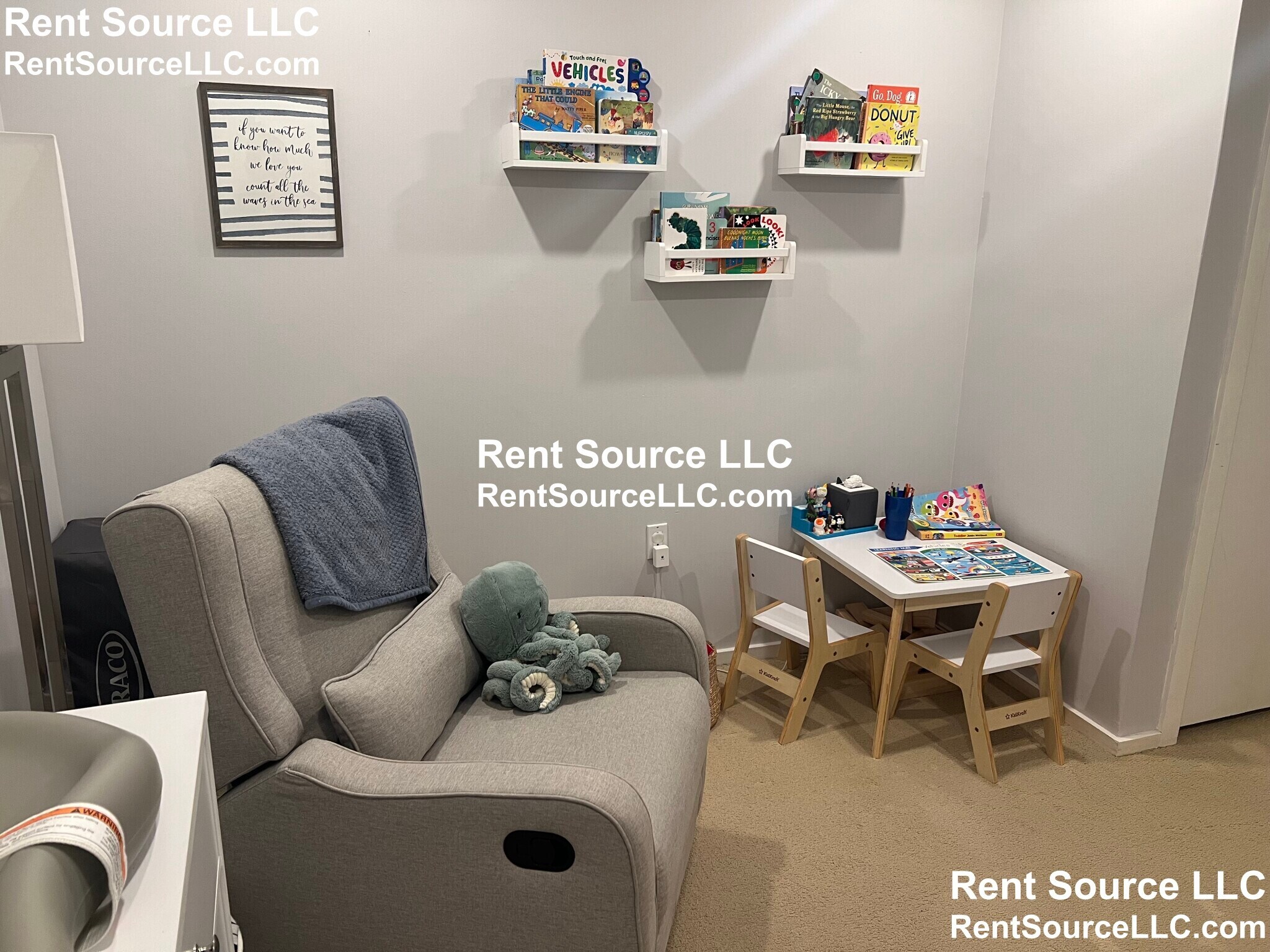 Building Photo - 2 Earhart St