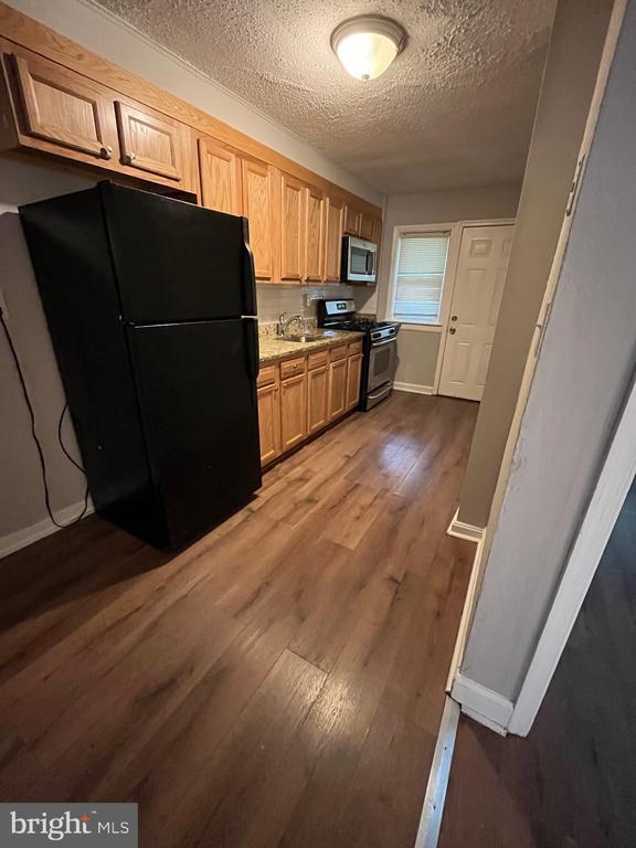 Building Photo - 5413 Belle Vista Ave