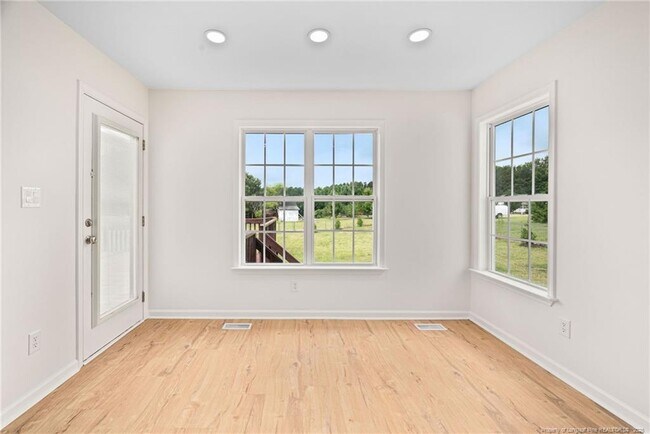 Building Photo - 38 Beadle Ct