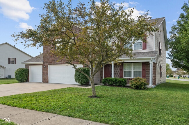 Building Photo - 2310 Liatris Dr