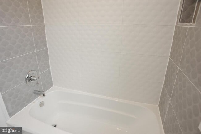 Building Photo - 12307 Chesterton Dr