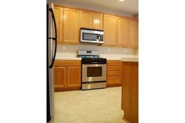 Building Photo - 15651 Vista Way