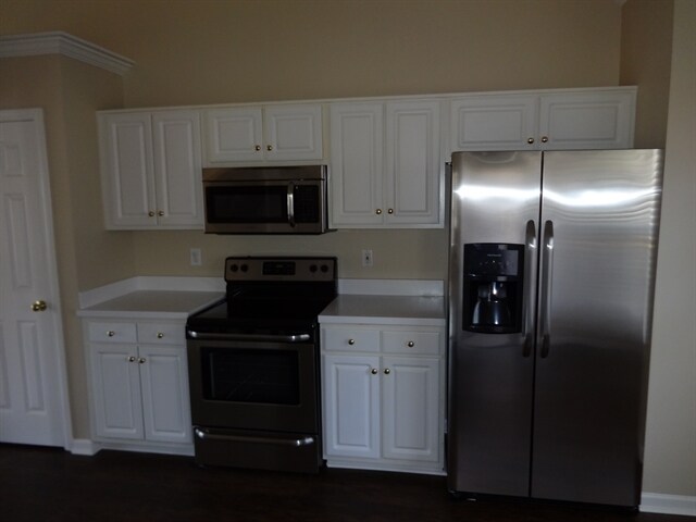 Building Photo - 5966 Tate Dr