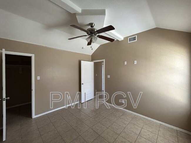 Building Photo - 200 W Amy Dr