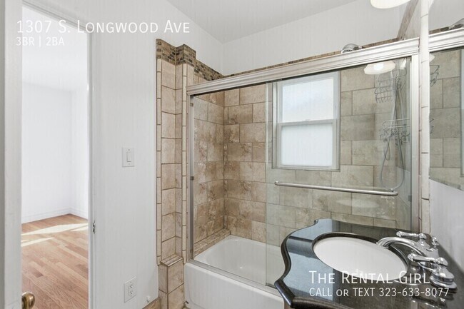 Building Photo - 1307 S Longwood Ave