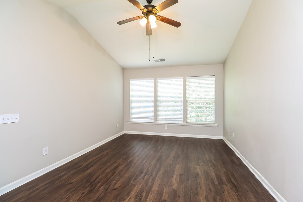 Building Photo - 2728 Wingdale Dr