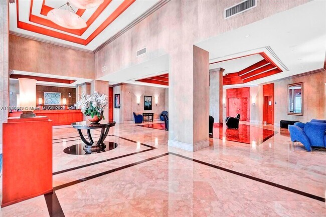 Building Photo - 7910 Harbor Island Dr