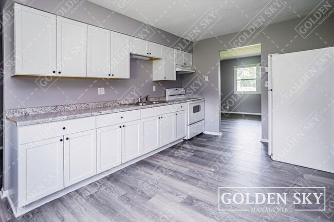 Building Photo - 210 S Keystone Cir