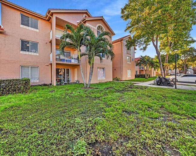 Building Photo - 15770 SW 106th Terrace