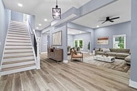 Building Photo - Stunning Fully Renovated Home in the Heart of Historic Oakland City