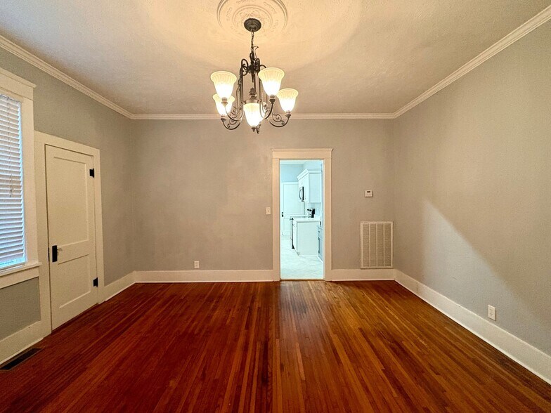 Building Photo - 333 Division Ave