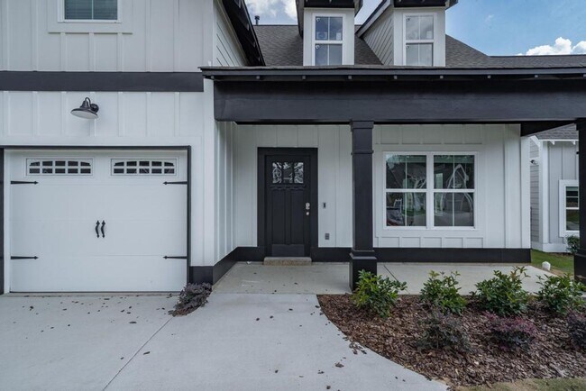 Primary Photo - Spacious home with primary suite on main l...