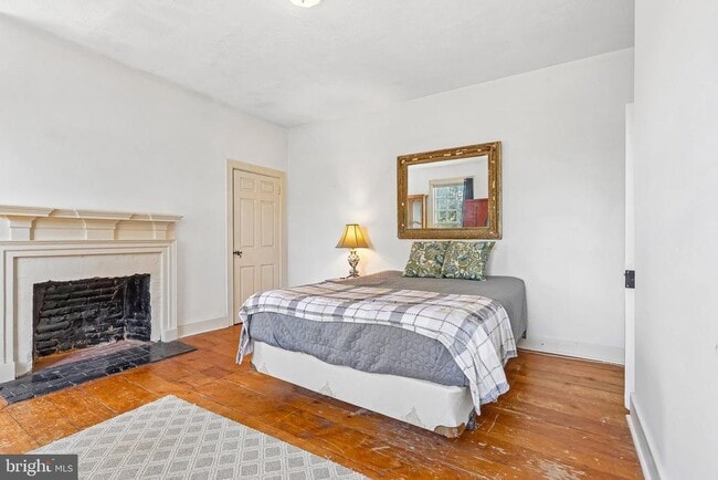 Building Photo - 2167 Brunswick Ave