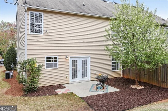 Building Photo - 3705 Hutchinson Trace Dr