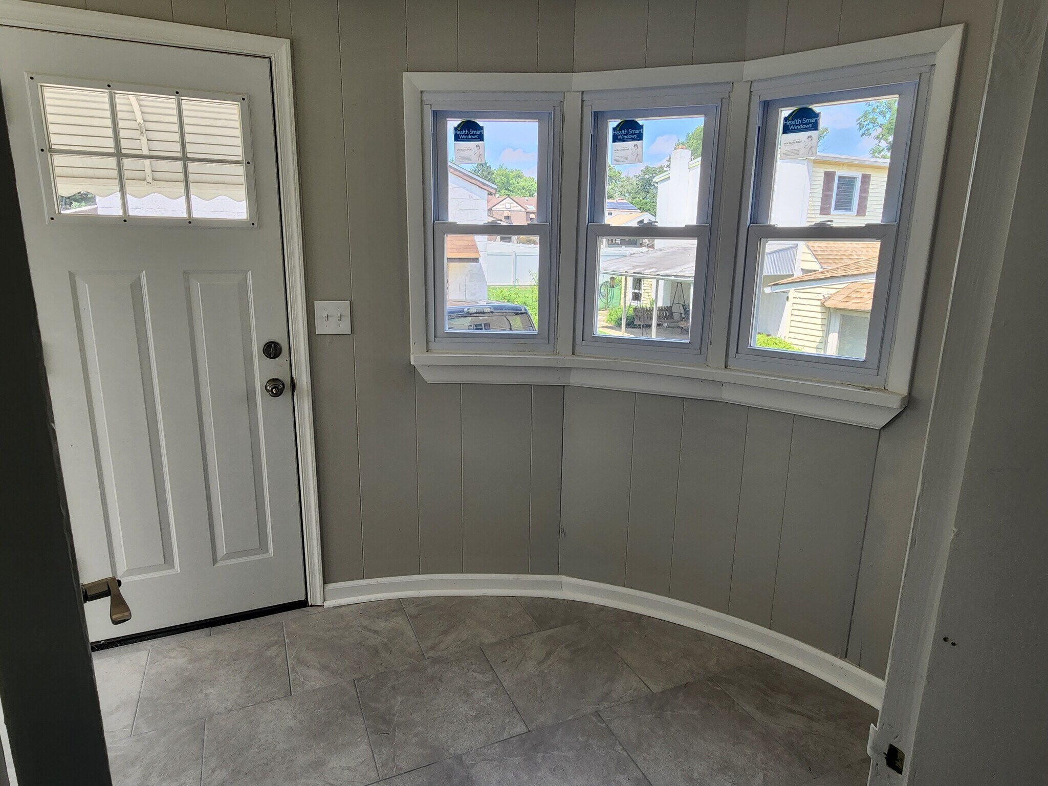 Mud room off kitchen - 1023 Lawnton Ter