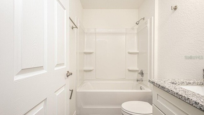 Building Photo - 151 Malauka Rd