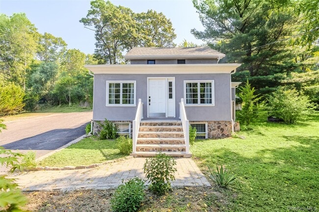 Building Photo - 143 Rocky Point Landing Rd