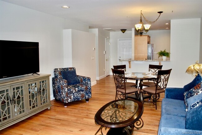 Building Photo - 3106 Leeward Dr