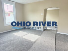 Building Photo - 1219 Garfield St