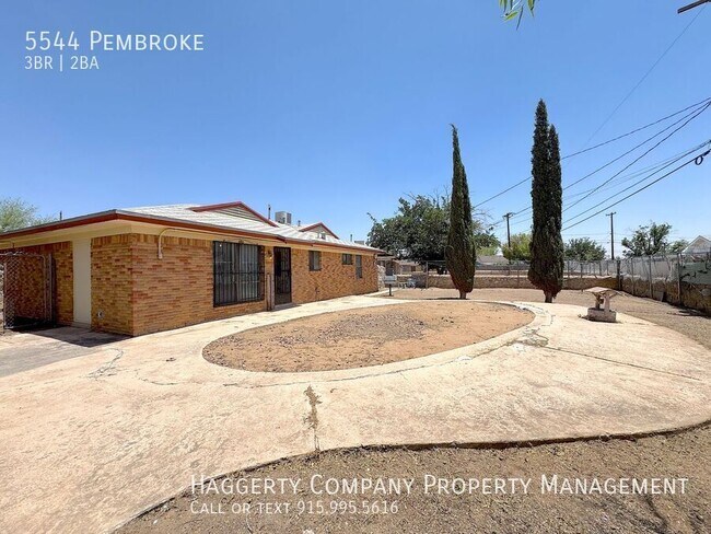 Building Photo - 5544 Pembroke-