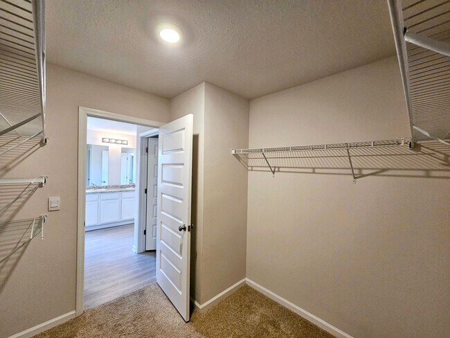 Building Photo - Spacious Modern Home w/Great Community Amenities! *1/2 OFF Security Deposit for A-D Military!*