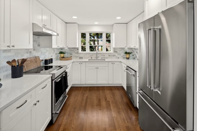 Building Photo - Belvedere Terrace Home