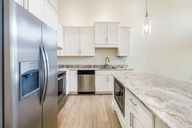 Building Photo - 340 Bluefish Dr