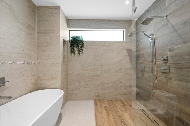 Building Photo - 1881 NE 196th Terrace