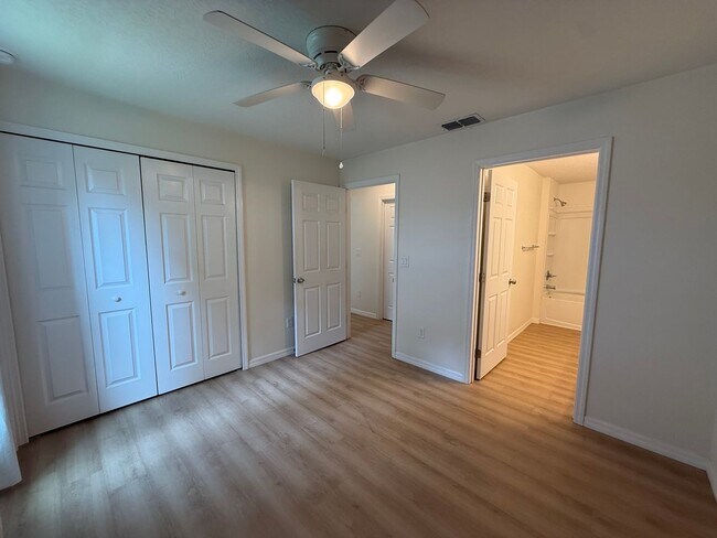 Building Photo - ***COMING SOON *** Modern Open-Concept Home Near I-75 & Downtown Ocala AVAILABLE SEPTEMBER 1