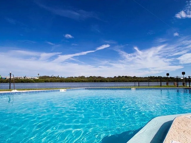 Building Photo - 1 Windrush Blvd