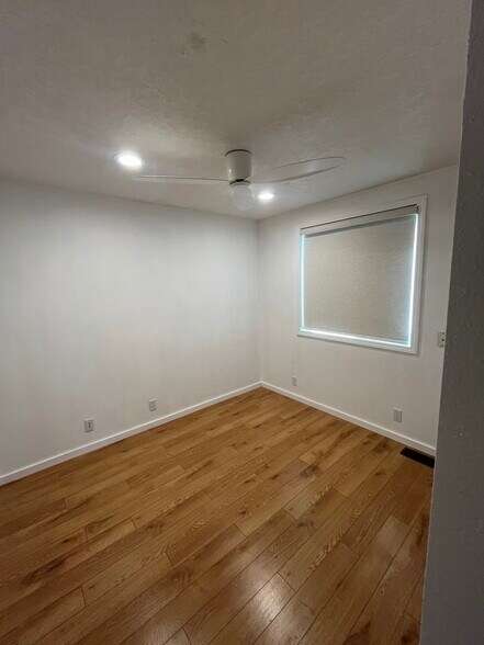 Building Photo - 1437 SW 13th Pl